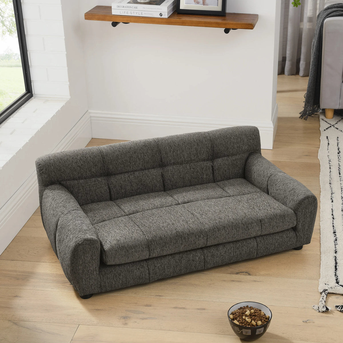 Modern Comfortable Dog Recliner Sofa With Backrest And Armrests