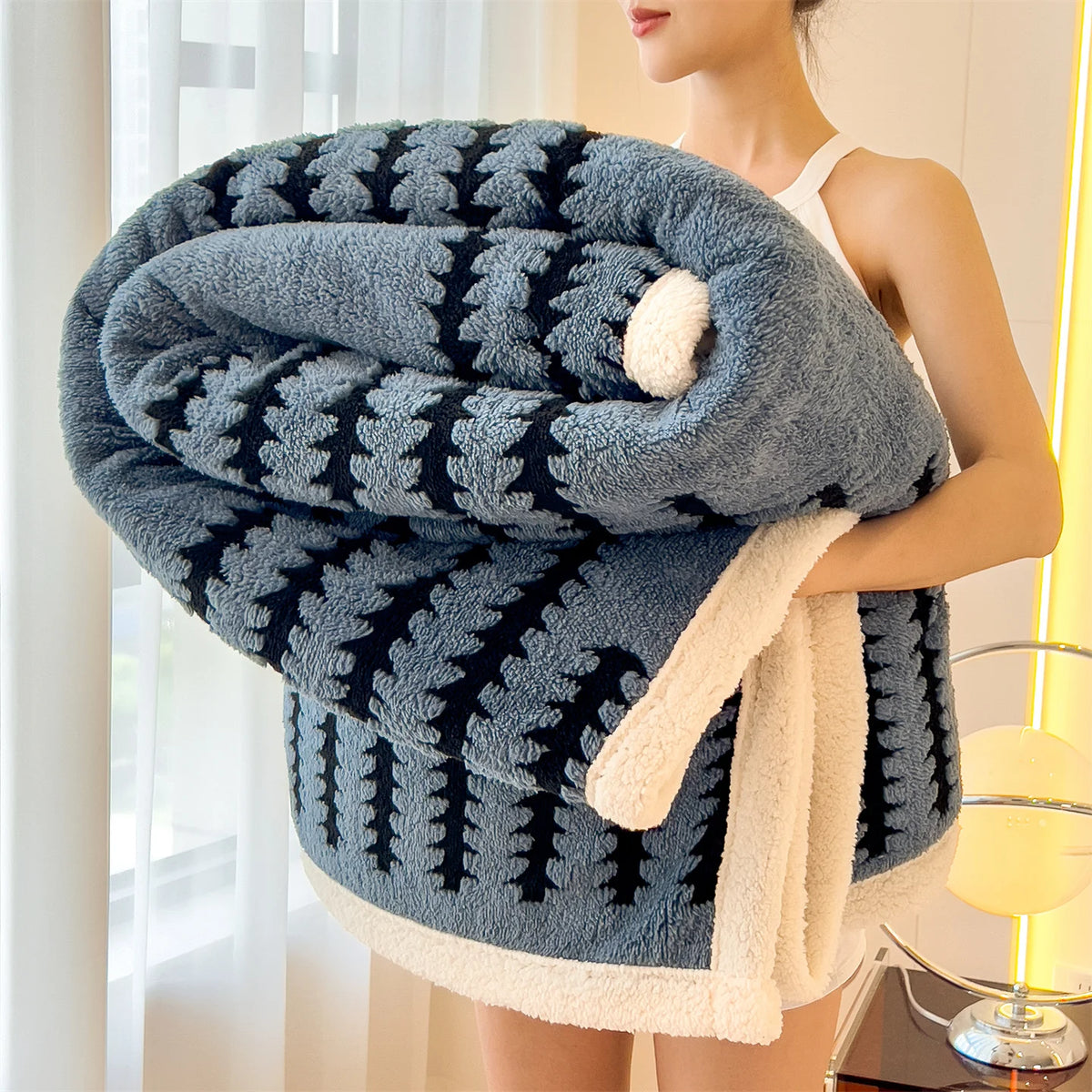 Ultra Soft Reversible Fluffy Sherpa Lined Coral Fleece Blanket