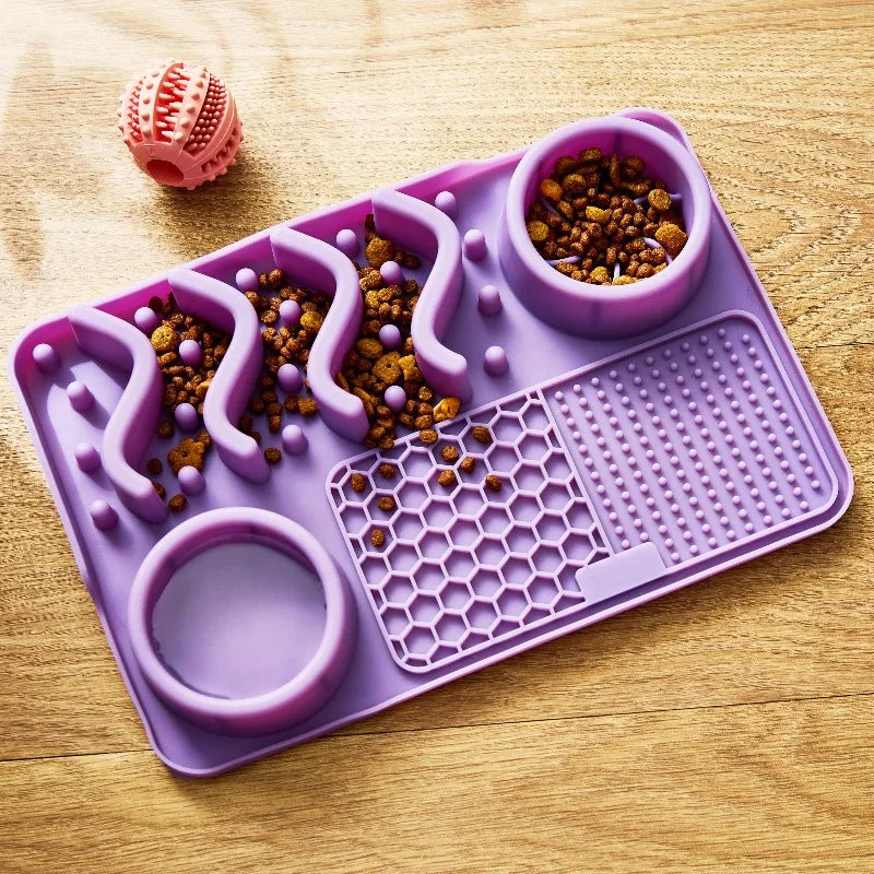 Silicone Slow Feeder Pet Mat With Divided Compartments For Mealtime