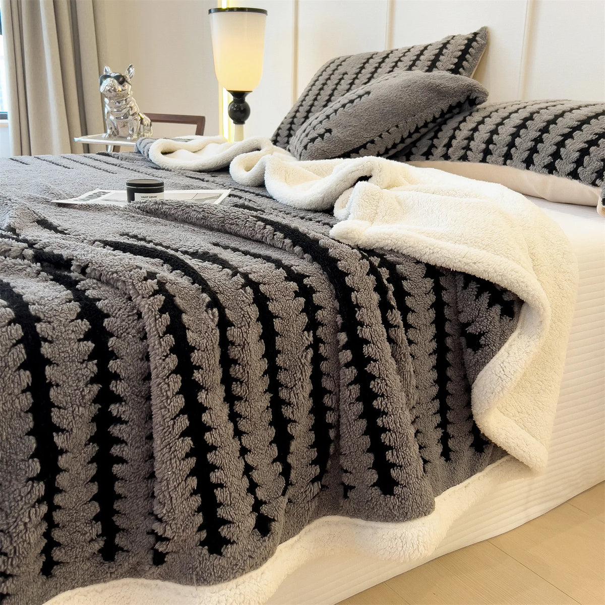 Ultra Soft Reversible Fluffy Sherpa Lined Coral Fleece Blanket